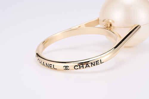 CHANEL Cruise Pearled Cylinder Minaudière with Gold Handle