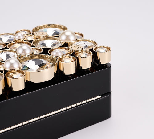 CHANEL Diamonds Shoulder Bag – 2025 Cruise Collection