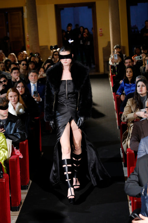 Puissance Sculptée -Monolith Fur Statement Jacket