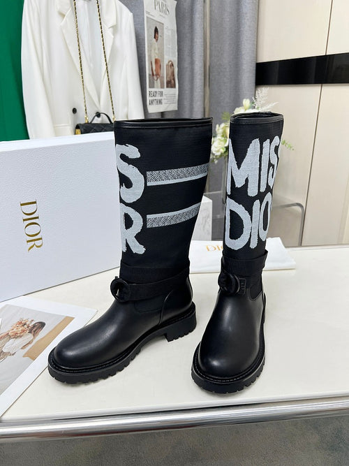 ‘D-Major’ Boot