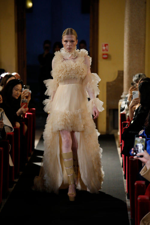 Puissance Sculptée -Duchesse Élysée High-Low Couture Gown
