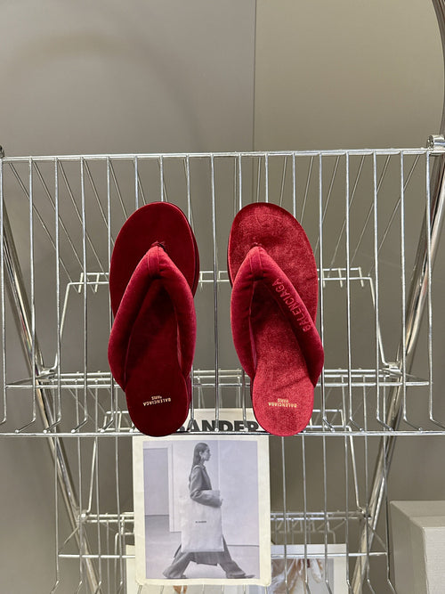 BALENCIAGA “Cloud Platform” Suede Flip-Flop Sandals