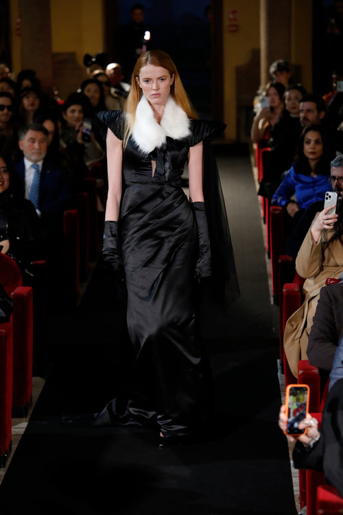 Puissance Sculptée FW27 – Nocturne Royale Fur-Collared Satin Couture Gown