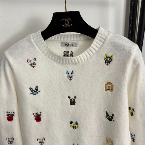 Loewe Embroidered Motif Crewneck Knit Sweater – Ivory