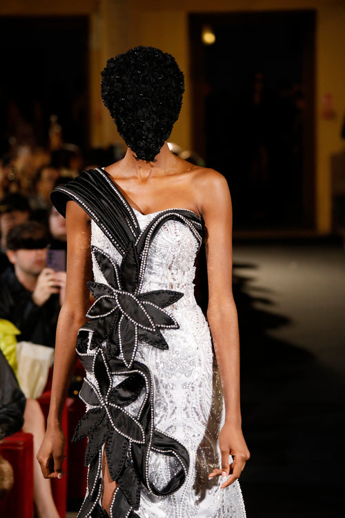 Puissance Sculptée – Shadow Orchid Dominion Gown