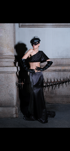 The Nocturne Sculptée Satin Ensemble