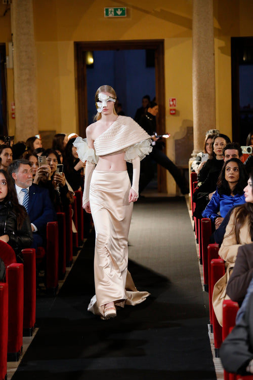 Puissance Sculptée-Solstice Sculptée Satin Ensemble