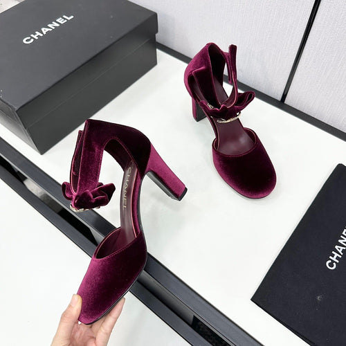 CC Velvet Pumps