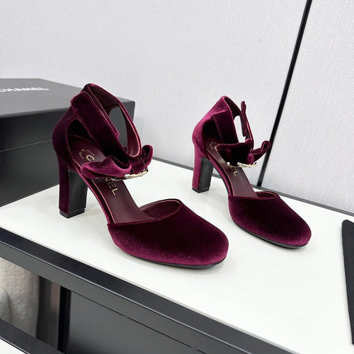 CC Velvet Pumps