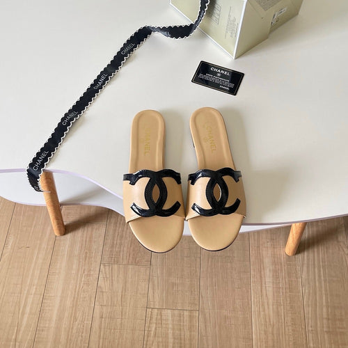 CHANEL CC Leather Slide Sandals