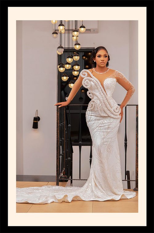 Vérité Blanche – Sculptural Bridal Gown