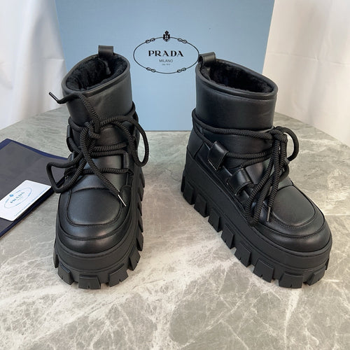 Prada Re-Nylon Gabardine Après Ski Booties in Black