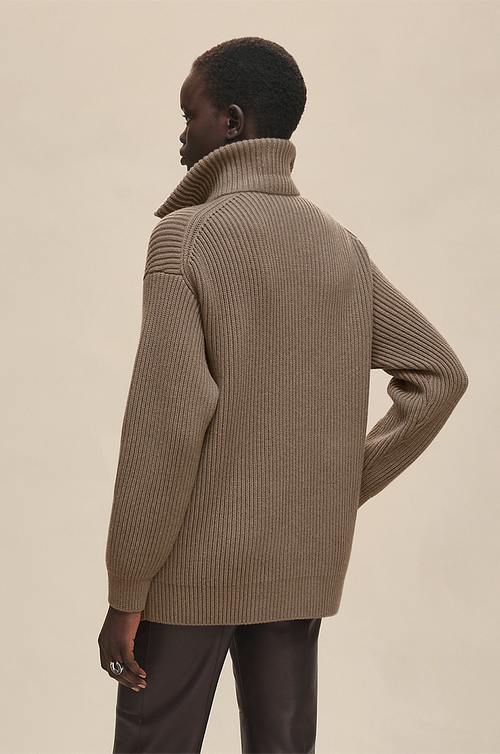 Hermès Wool Knit Zip-Up Jacket with Flap Pockets – Brown