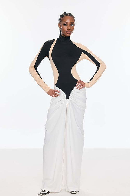 “Noir Illusia” Luxe Edition Contour Panel Evening Gown – Velour de Luxe Collection