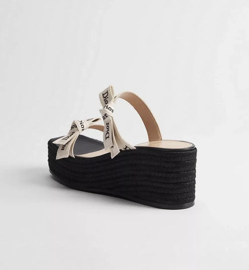 CHRISTIAN DIOR Dway Bow Espadrille Wedge Sandals – Noir