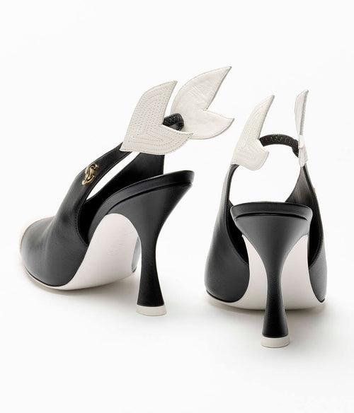 CHANEL Métiers d’Art 2026 “Aile de Camélia” Slingback Pumps