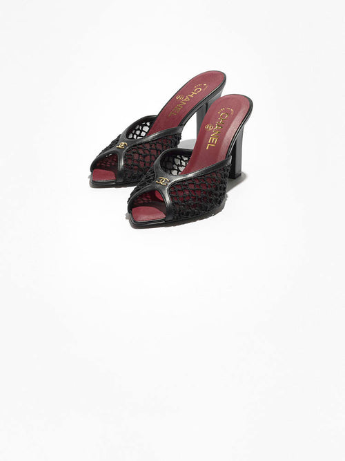 CHANEL Coco Beach 2026 Mixed Fiber CC Mules