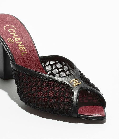 CHANEL Coco Beach 2026 Mixed Fiber CC Mules