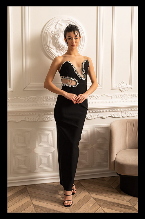 “Lueur d’Ivoire” Crystal Contour Gown