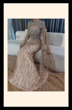 Lumineux d’Or Gown – Velour de Luxe Award Couture