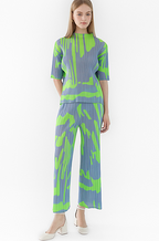 “Pixel Drip” Pleated Mirage Set