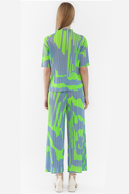 “Pixel Drip” Pleated Mirage Set