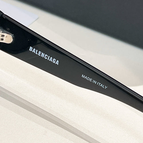 Balenciaga “Nuvogue” Cat-Eye Oval Sunglasses