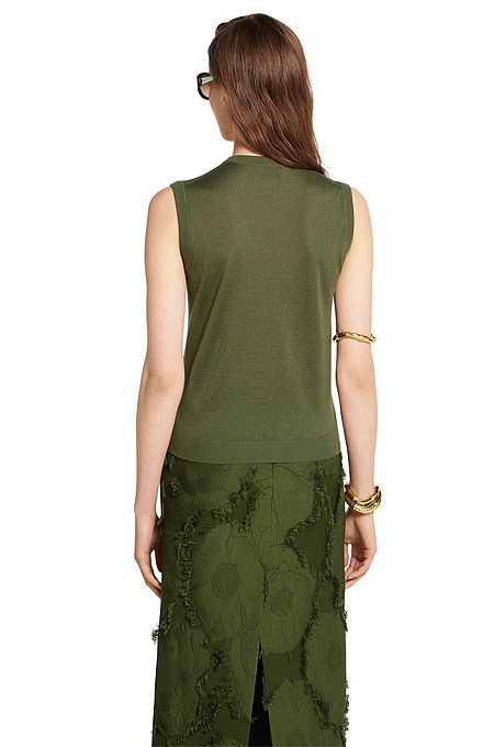 “Verde Silhouette” Embroidered Logo Sleeveless Knit Top