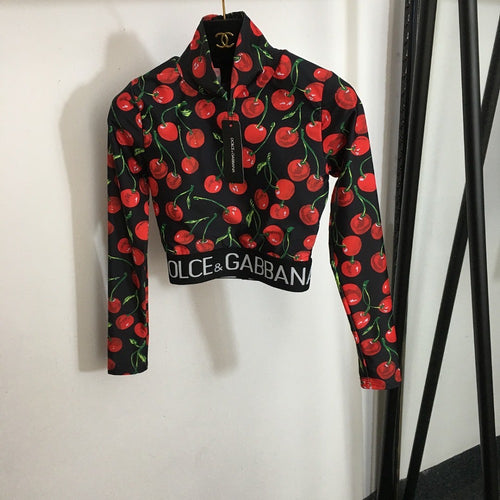 “Ciliegia Attitude” Dolce & Gabbana Cherry Logo Set