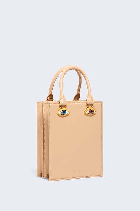 “Visage Nu” Face Bag by Schiaparelli