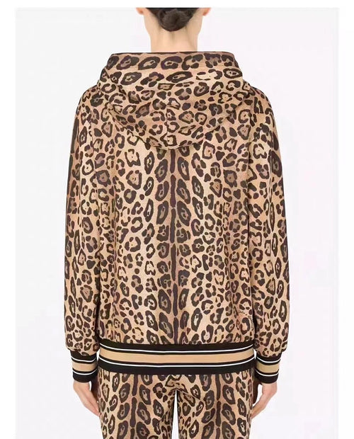 Dolce & Gabbana “La Panthère Élégante” Leopard Lounge Set