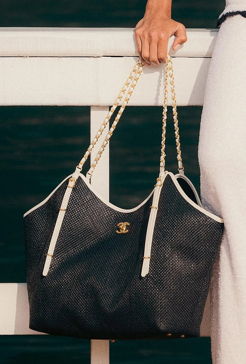 Chanel Médaillon Noir Woven Tote with Gold Chain – Limited Resort Edition