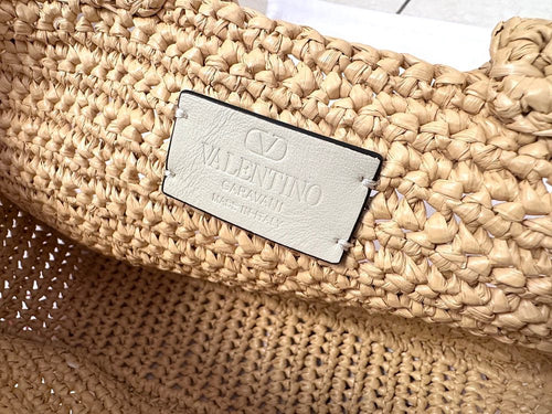 Valentino Garavani Viva Raffia Shopping Tote