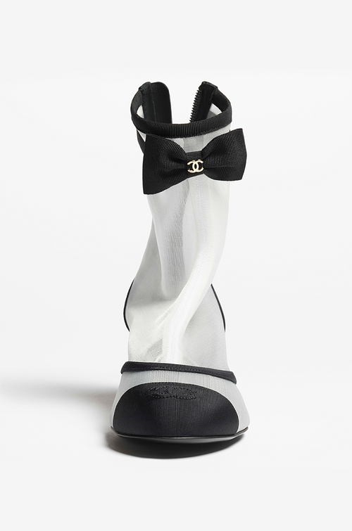 Chanel “Élégance Aérienne” Mesh Bow Ankle Boot – Black & Ivory (Sizes 36–41)