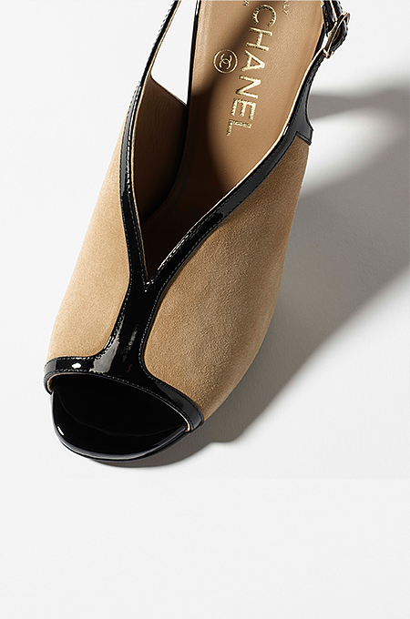 Chanel “Caviar Chic” Sculpted Slingback Heels – Camel & Noir