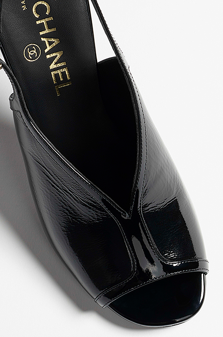 Chanel “Noire Sculptée” Quilted Heel Slingbacks – Patent Black