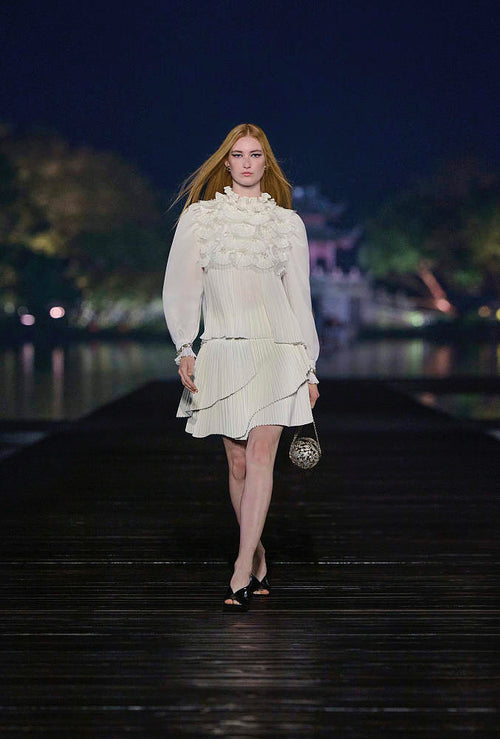 Chanel “Noire Sculptée” Quilted Heel Slingbacks – Patent Black