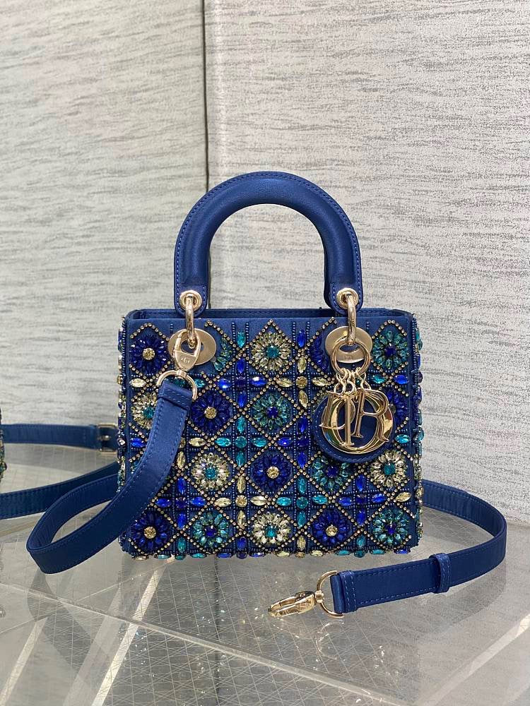 Christian Dior Metallic Rhinestone Handle Bag – LUXE LIVING FASHIONS