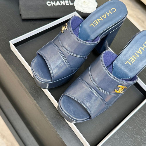 Chanel Élévation Platform Mule – Marine Cuir Edition