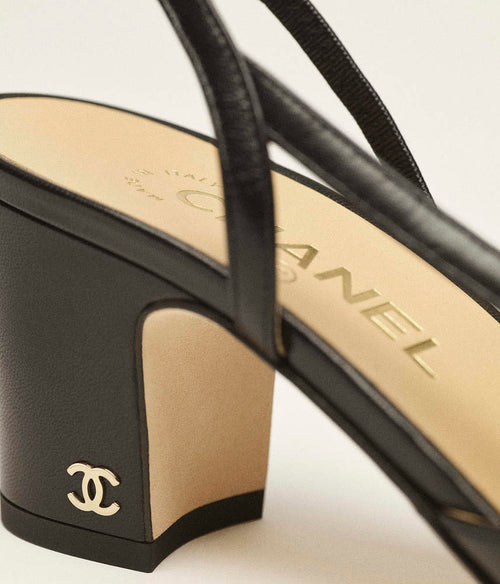 Chanel Noir Éternelle Slingback Pumps – Classic Leather Edition
