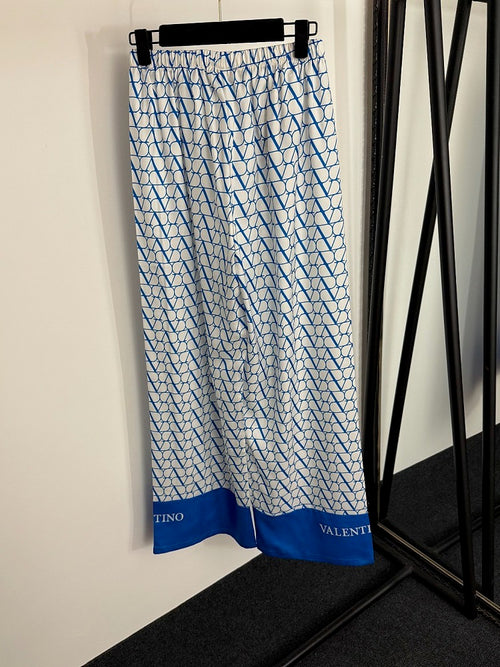 Valentino Blue & White V-Logo Silk Lounge Set