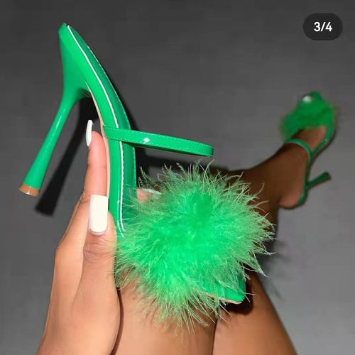 'Jior' Feather Heel
