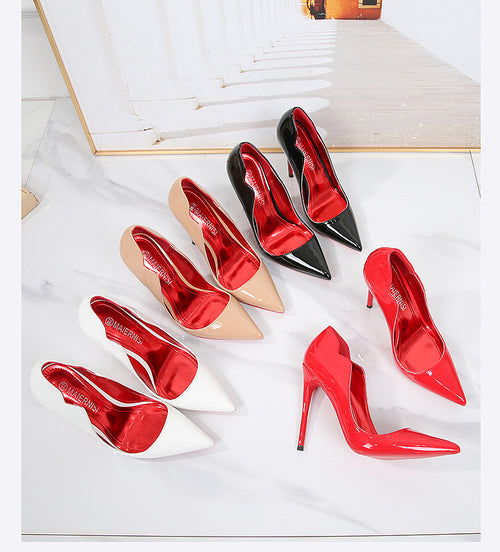 'Jolier' Heels