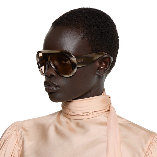 Gucci Obsidian Visor Oversized Sunglasses