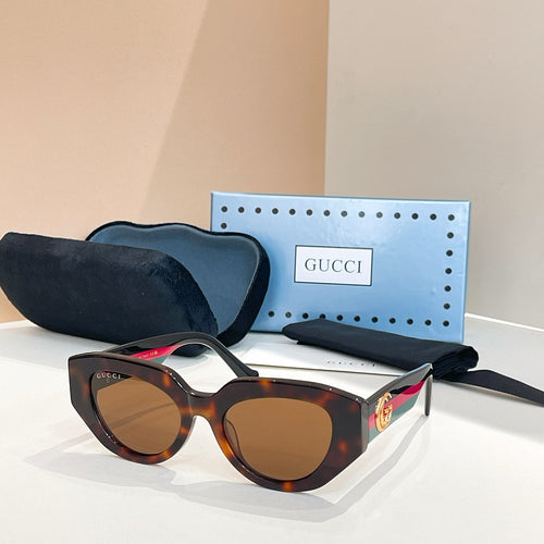 GG Cateye Frame Sunglasses