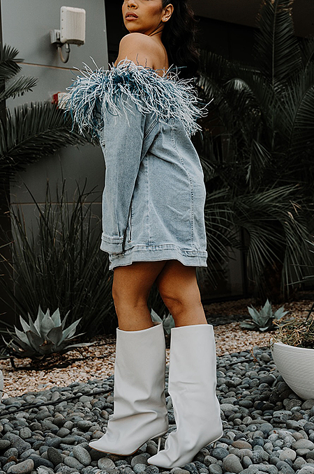 'Mirana' Strapless Feathered Jacket