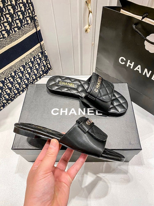 CC Quilted Mule Sandals