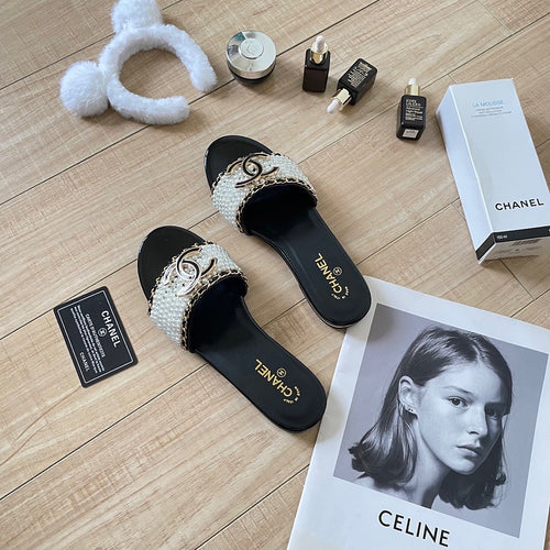 CC Pearled Mule Sandal (Limited sizes)