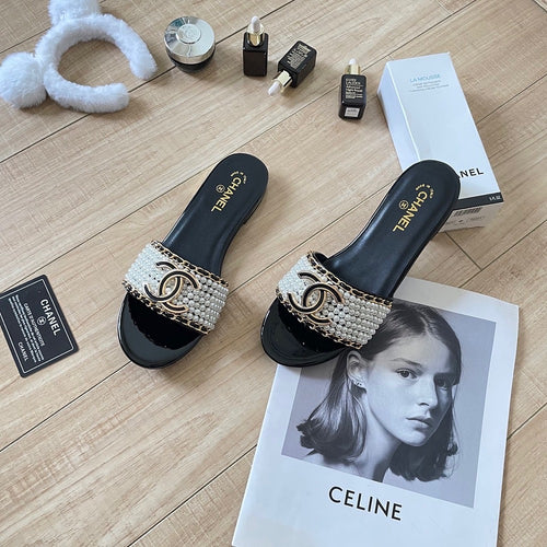 CC Pearled Mule Sandal (Limited sizes)