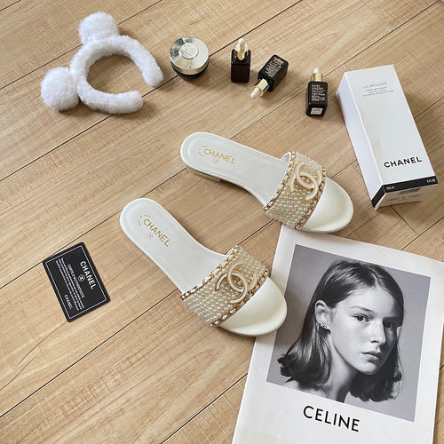 CC Pearled Mule Sandal (Limited sizes)